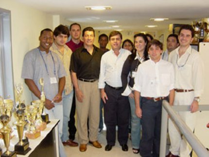 PRESIDENTE DA FEDERAÇÃO COLOMBIANA VISITA CBTM