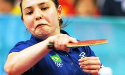 MARIANY PERDE SUA PARTIDA DE ESTRÉIA NA POLÔNIA