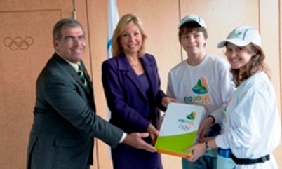 RIO 2016 ENTREGA DOSSIÊ DE CANDIDATURA AO COI