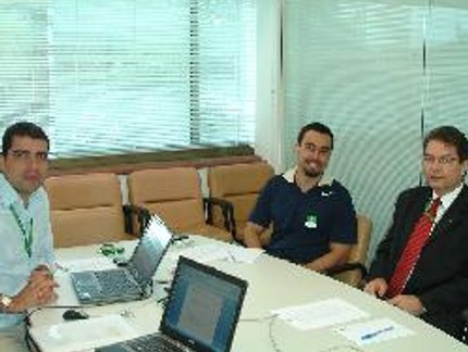 LÍDER DE EVENTOS DA CBTM PARTICIPA DE REUNIÃO NO COB