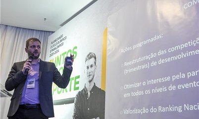 Vice-presidente, CEO e gerente de marketing da CBTM participam de Seminário Nacional de Formação Esportiva