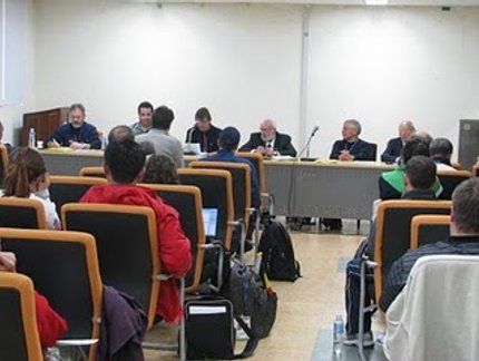 PTT REALIZADA ASSEMBLÉIA DURANTE MUNDIAL