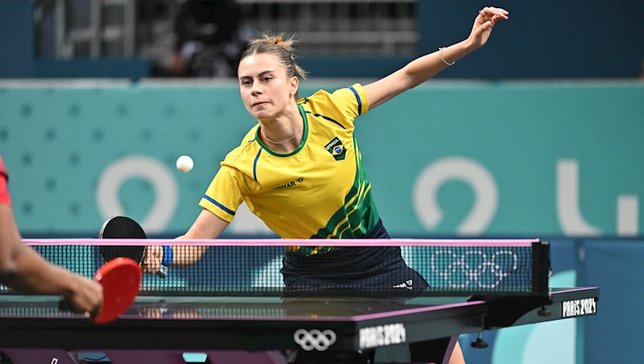 Bruna Takahashi fez grande jogo, mas ficou na fase