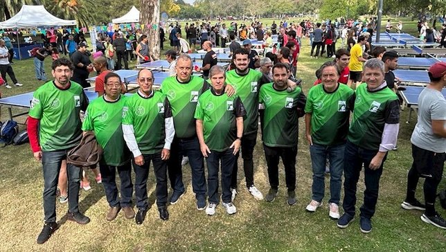 COLUNA DO PRESIDENTE - Alaor Azevedo participa das comemorações do Dia Mundial do Tênis de Mesa na Argentina