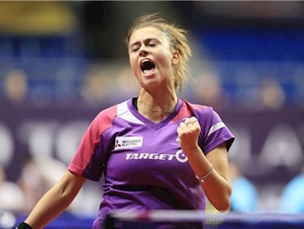 Após bom desempenho na Alemanha, Bruna Takahashi e Vitor Ishiy voltam a subir no ranking mundial de fevereiro