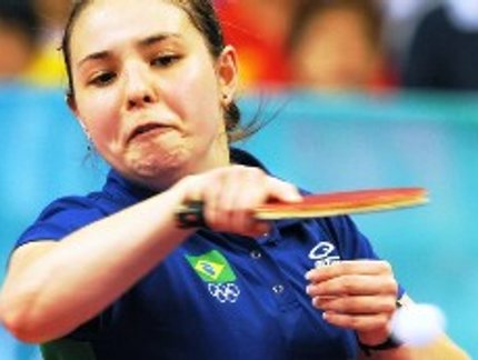 MARIANY PERDE SUA PARTIDA DE ESTRÉIA NA POLÔNIA