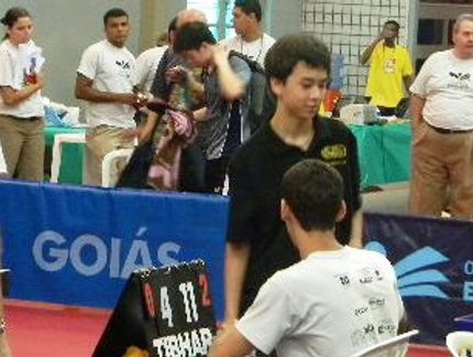 DEPOIS DO TÍTULO DE EQUIPES, RODRIGO LEVA O BRONZE NO INDIVIDUAL