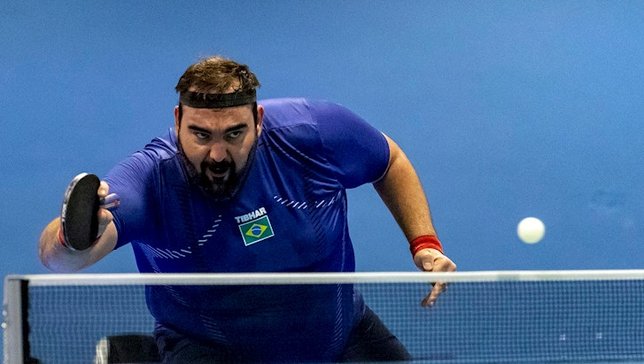 Claudio Massad é um dos quatro atletas que buscam 