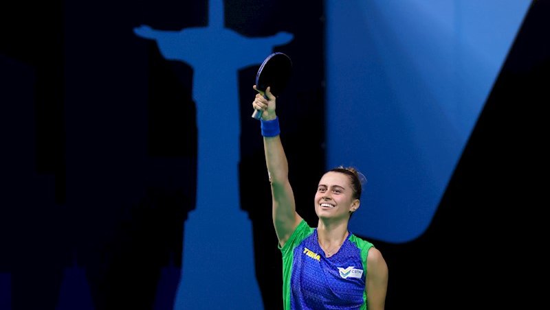 Bruna Takahashi agradece o apoio da torcida presen
