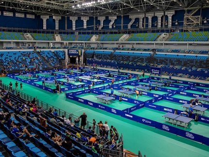 TMB Platinum recebe a Copa dos Refugiados como parte das comemorações do Dia Mundial do Tênis de Mesa
