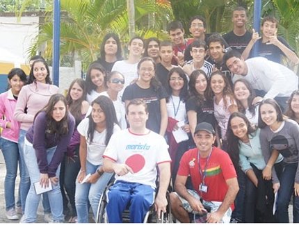 CAMPEÃO Paralímpico RECEBIDO COM FESTA NO GUARUJÁ