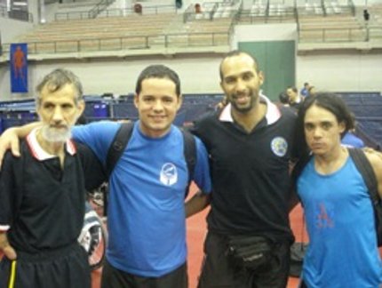 COMPETIDORES ESBANJAM BOM HUMOR E SIMPATIA