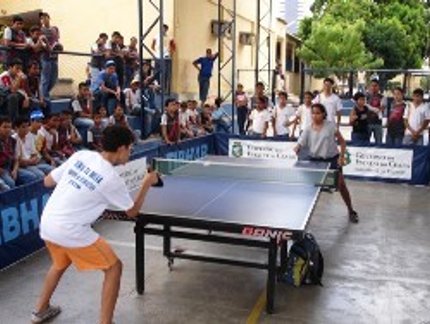 MESATENISTAS PROMOVEM MOMENTO DE ALEGRIA EM ESCOLA