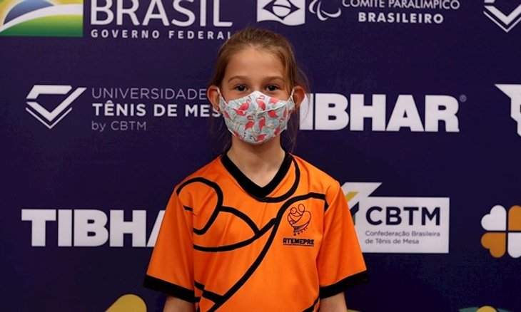 campeã da categoria Tainara Heidrich. Foto: CBTM