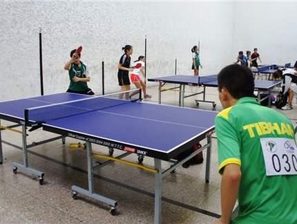 Brasileiros treinam nos intervalos dos jogos
