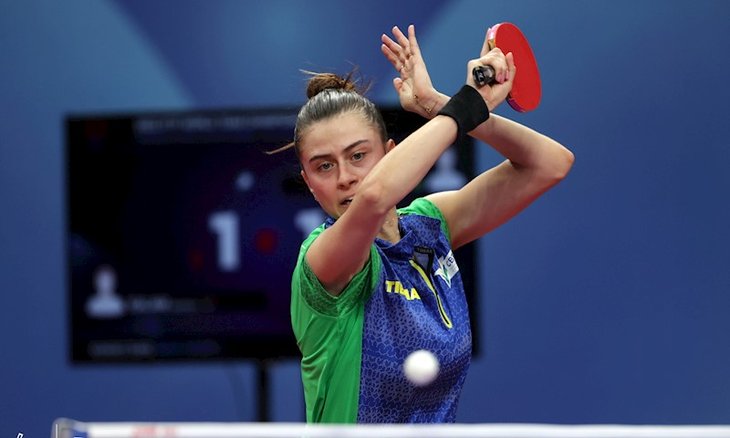 Bruna Takahashi venceu um dos jogos contra a Itáli