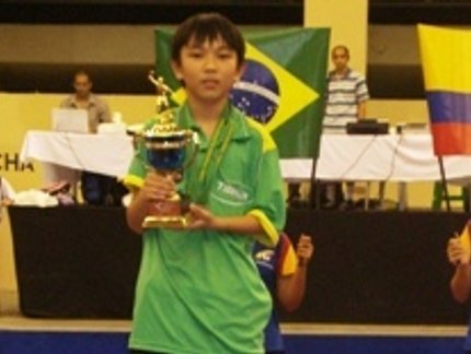 BRASILEIROS CONTINUAM NA LUTA POR MEDALHAS