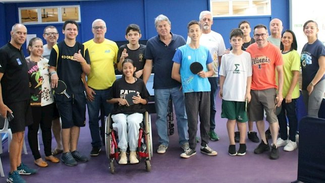 Iatista conquista vaga na seleção do DF de tênis de mesa