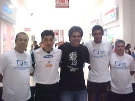 HUGO HOYAMA NO SHOPPING BONSUCESSO