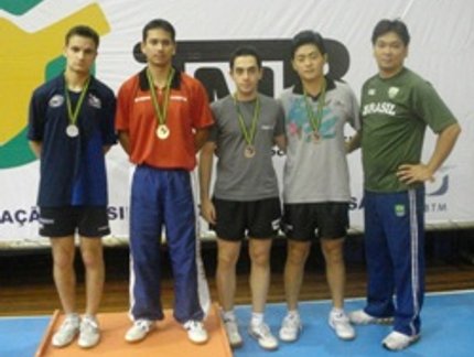 RAFAEL SHIMIZU É CAMPEÃO DO RATING A