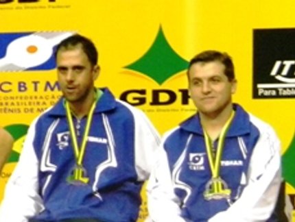 CLAUDIOMIRO E WELDER VENCEM CHINA TAIPEI E FICAM COM BRONZE