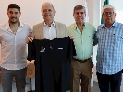 Ao lado de gerente do WTT, Alaor Azevedo é recebido por presidente do COB e participa de vistoria na Arena Carioca
