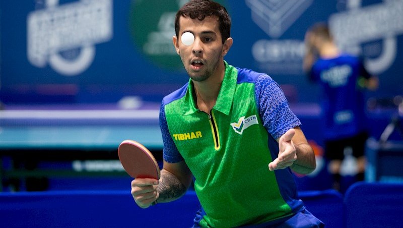 Lucas Carvalho foi o campeão numa competição reple