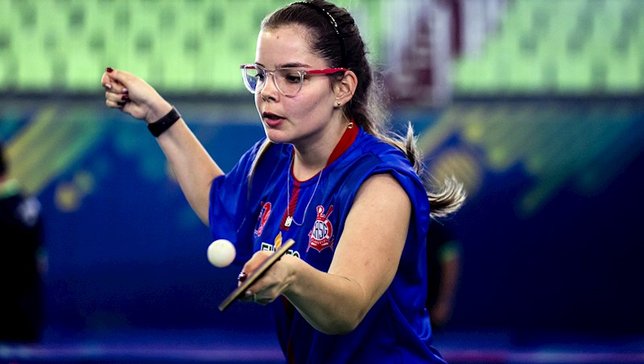 Karina Becker é uma das atletas participantes do D