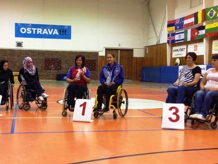 Joyce se despede de Ostrava com a medalha de ouro no Torneio de Equipes