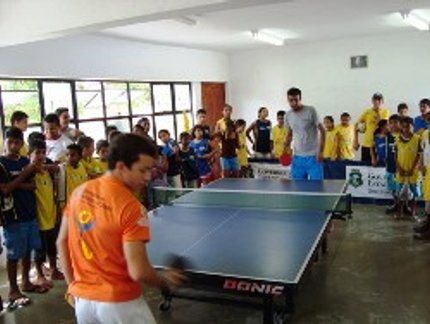 DESAFIO DO SAQUE EMPOLGA ALUNOS DO CANINDEZINHO