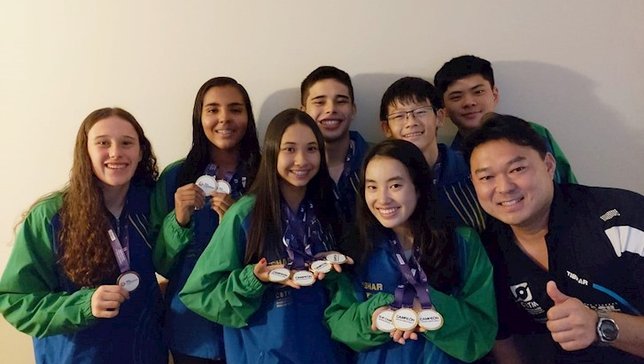 Mesa-tenistas do país comemoram as muitas medalhas