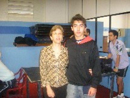 LUCAS E SOLANGE TATANI NA TORCIDA POR AMIGOS
