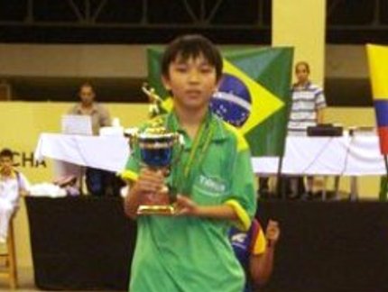 ERIC JOUTI E KATIA KAWAI PARTICIPAM DO DESAFIO MUNDIAL INFANTIL