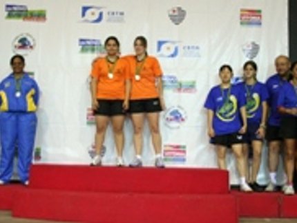 JOINVILENSE FICA EM PRIMEIRO NO ADULTO FEMININO