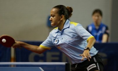 LÍGIA E KARIN SAKO ESTRÉIAM COM VITÓRIA NO CHILE