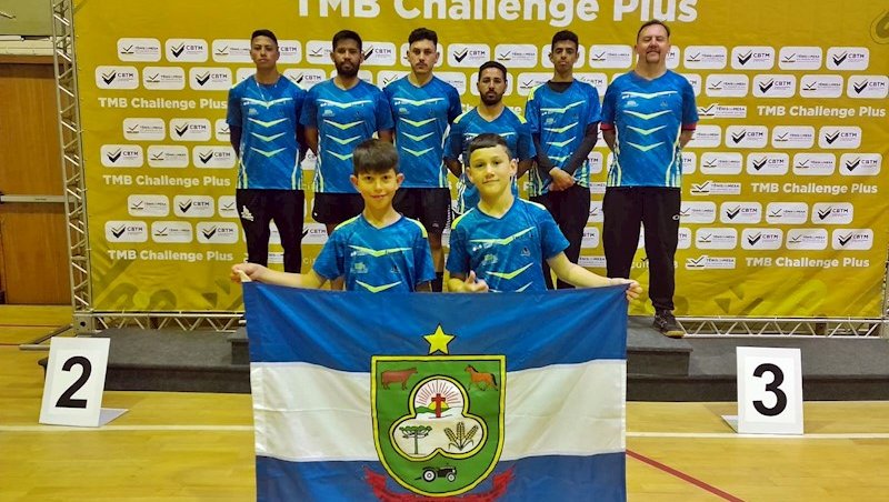 Equipe de Campos Novos no TMB Challenge Plus. Foto