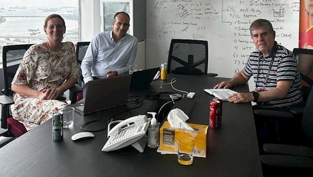 Alaor Azevedo teve várias reuniões em Singapura. F