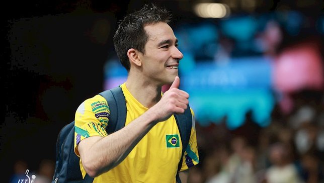 Hugo Calderano segue vivo na disputa em Montpellie