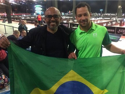 Torcida brasileira marca presença também em Budapeste e vê respeito pelos nossos mesa-tenistas crescer a cada dia