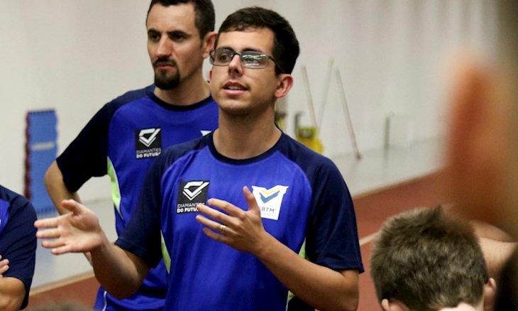 Raphael Moreira (em primeiro plano) agora é mestre