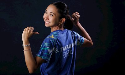 Feito inédito! Giulia Takahashi sobe dez posições e se junta a Bruna Takahashi no Top 100 do ranking mundial feminino