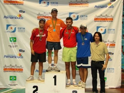 PERNAMBUCANO VENCE CEARENSE NA FINAL DO RATING E