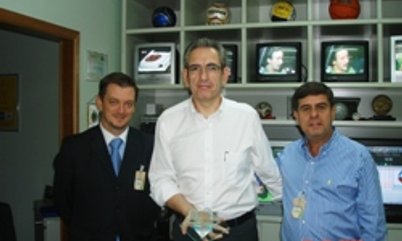 PRESIDENTE ALAOR VISITA SEDE DA TV RECORD