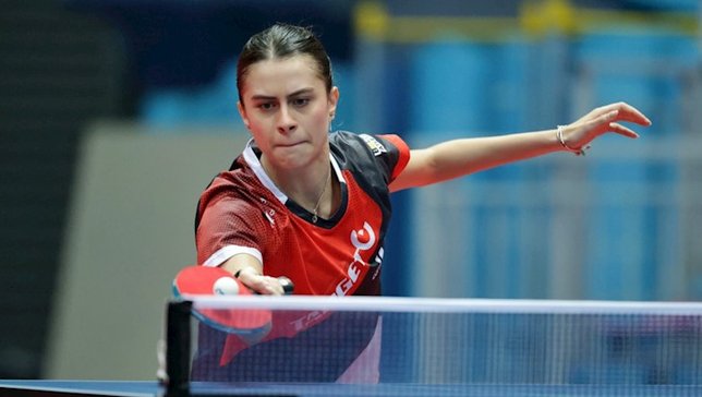 Bruna Takahashi fez partida equilibrada nas oitava