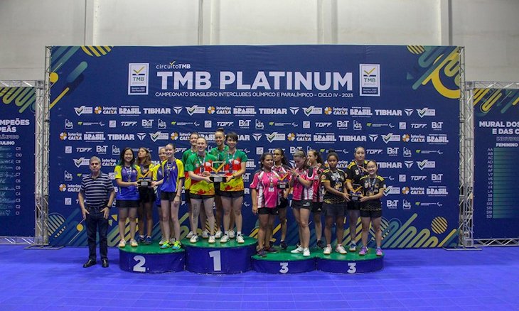 O pódio da categoria Sub-19 feminino (Foto: José B