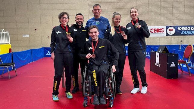 Medalhistas brasileiros em Montenegro -  Foto: CBT