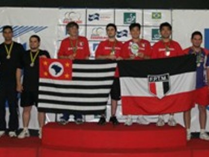 PÓDIO EQUIPES ADULTO MASCULINO