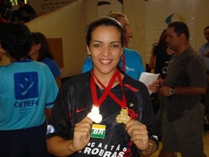 JANE TEM NOVO DESAFIO NOS EUA