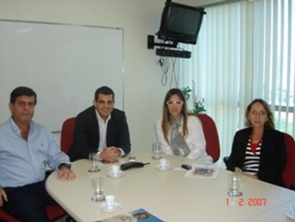 PRESIDENTE ALAOR SE ENCONTRA COM DIRETORES DA ESTÁCIO
