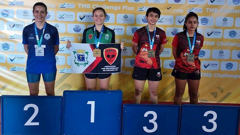 Bárbara Marroque venceu a disputa do Absoluto A Fe
